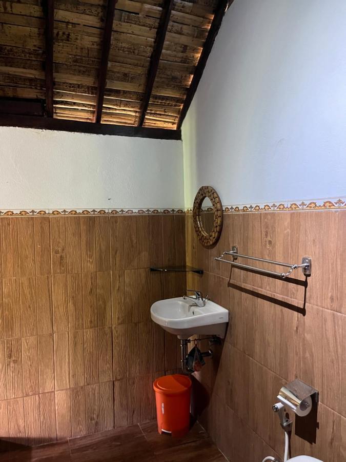 Holy Hills Bungalow Nusa Penida Batumadeg Buitenkant foto