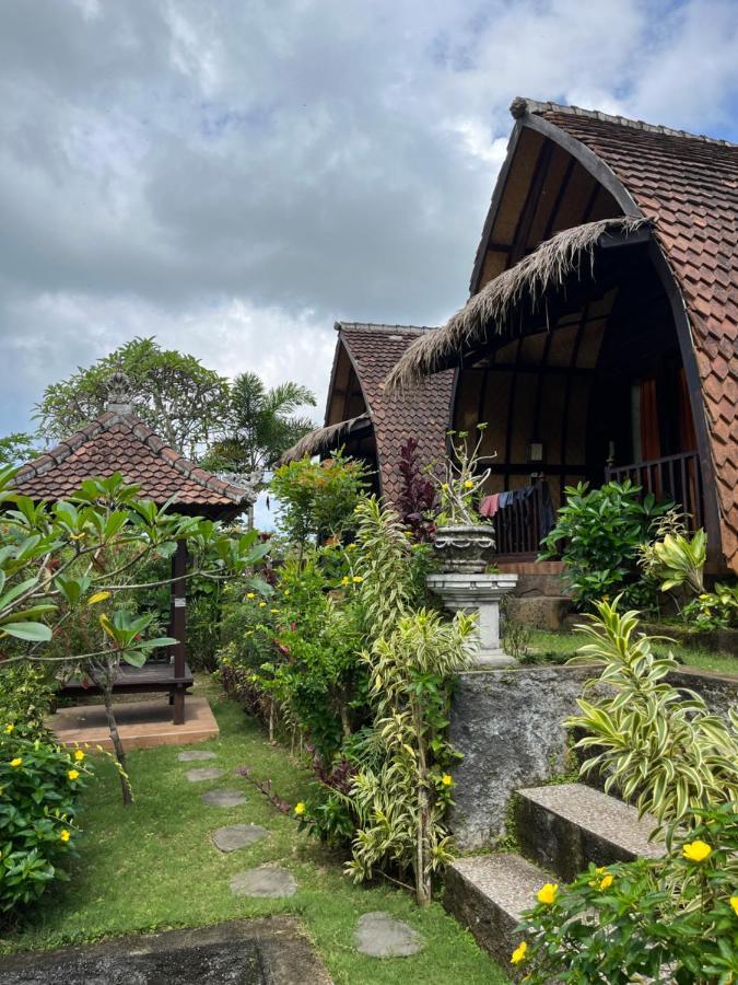 Holy Hills Bungalow Nusa Penida Batumadeg Buitenkant foto
