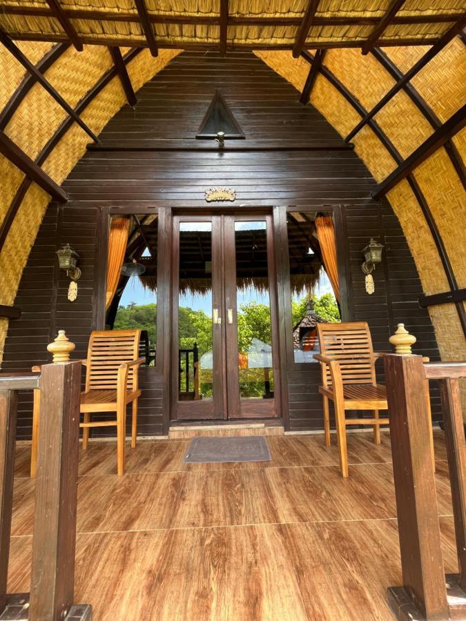 Holy Hills Bungalow Nusa Penida Batumadeg Buitenkant foto