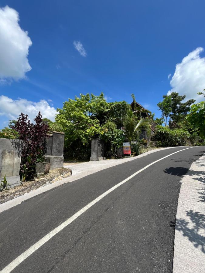 Holy Hills Bungalow Nusa Penida Batumadeg Buitenkant foto