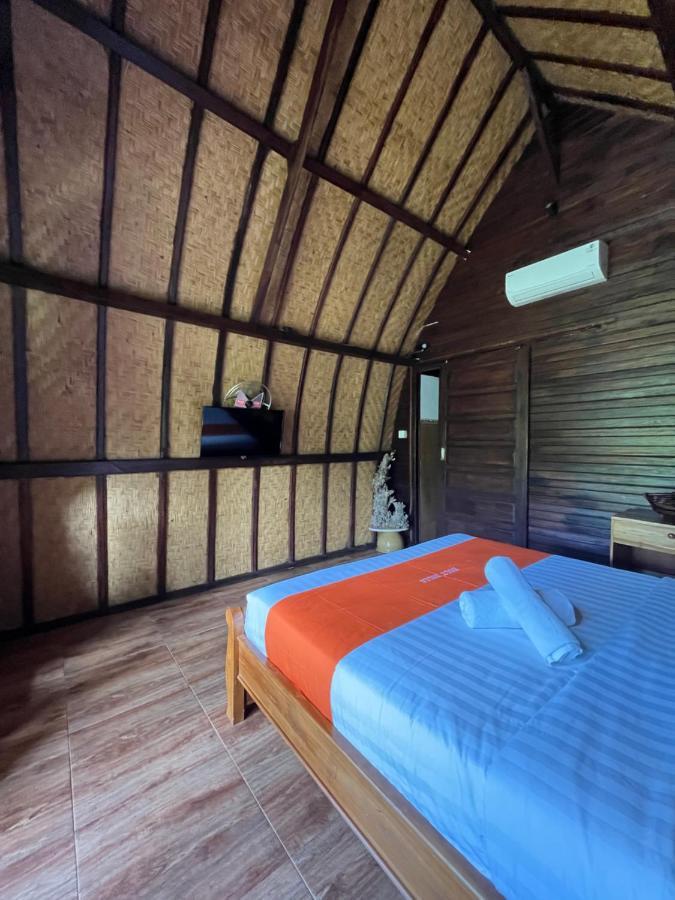 Holy Hills Bungalow Nusa Penida Batumadeg Buitenkant foto
