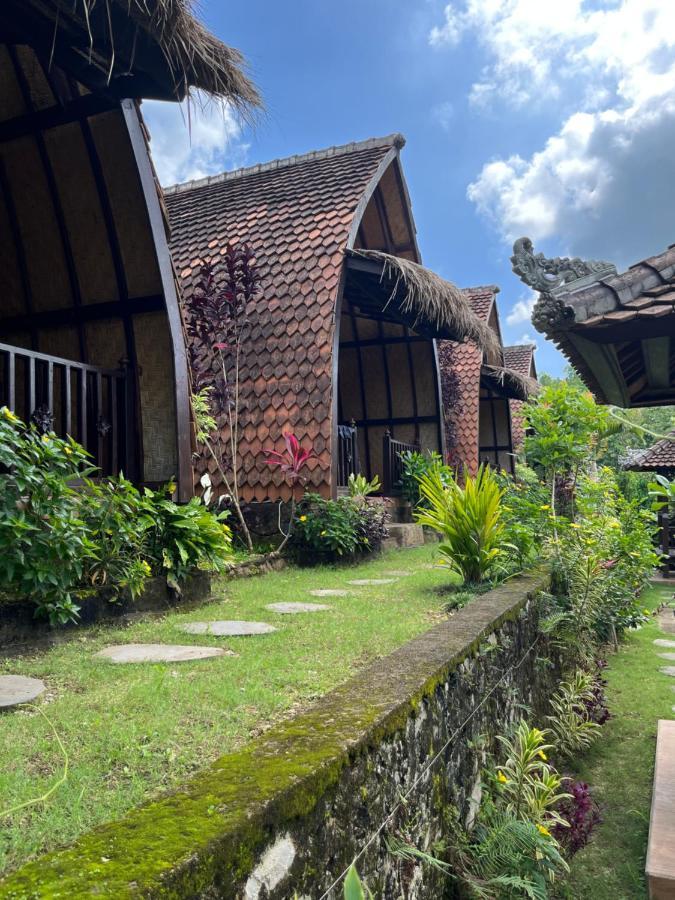 Holy Hills Bungalow Nusa Penida Batumadeg Buitenkant foto