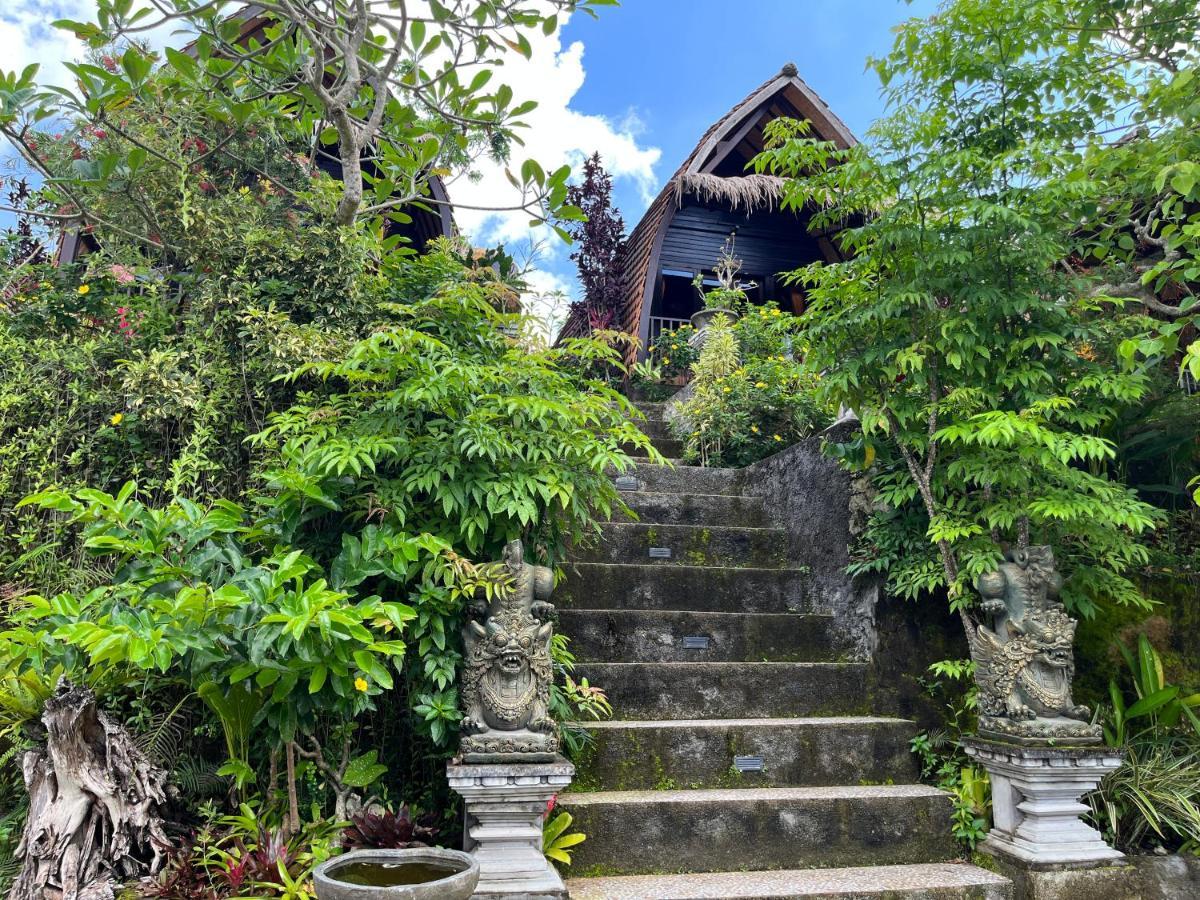 Holy Hills Bungalow Nusa Penida Batumadeg Buitenkant foto